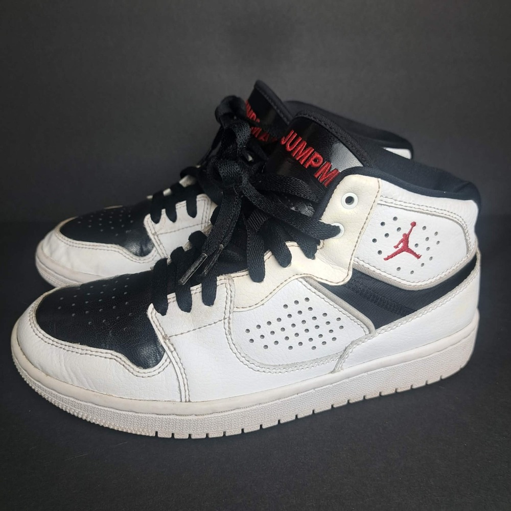 Nike Air Jordan Access White Black AV7941-101 GS Size 6Y Womens Size 7.5